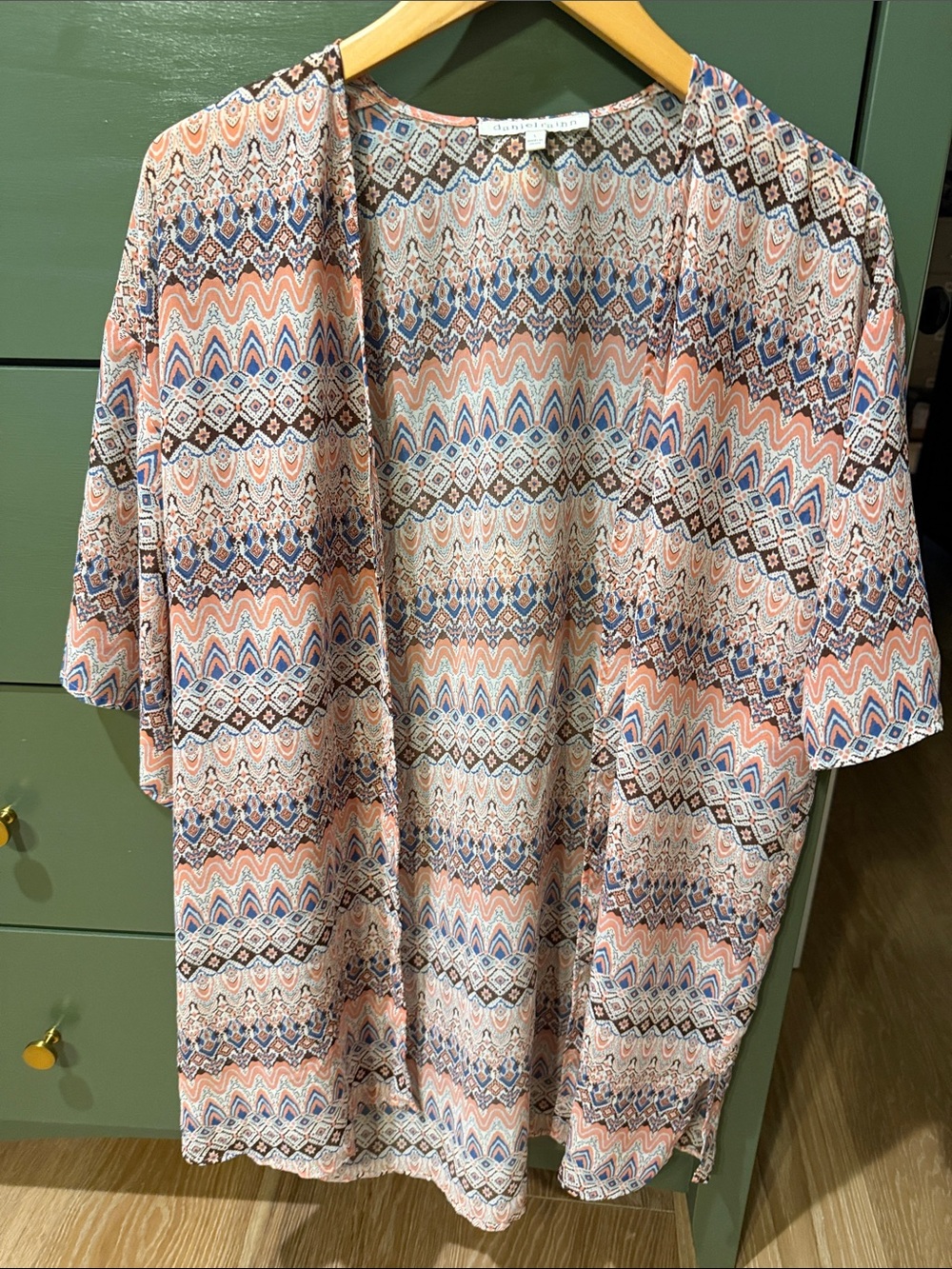 Daniel Rainn Short-Sleeve Open Front Kimono in Peach, Blue & Brown